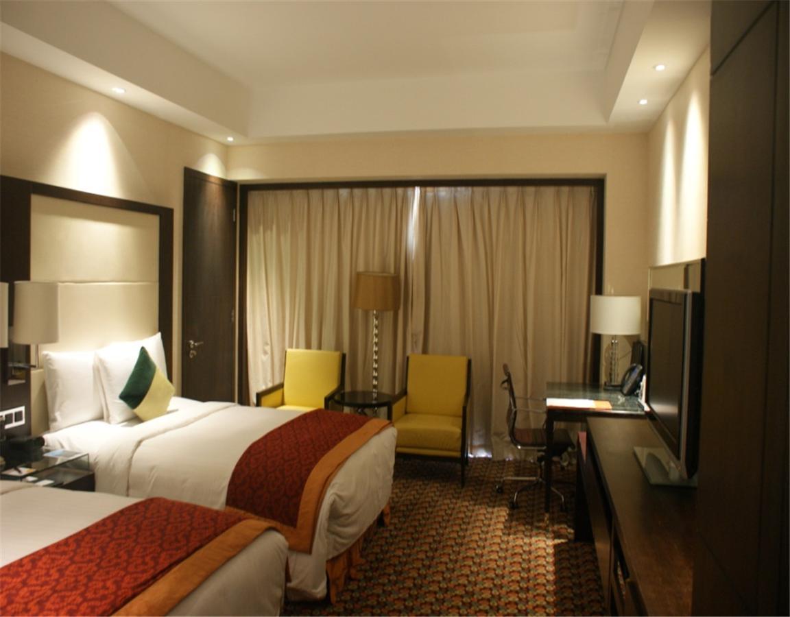 Courtyard By Marriott Beijing Northeast Hotel Bagian luar foto